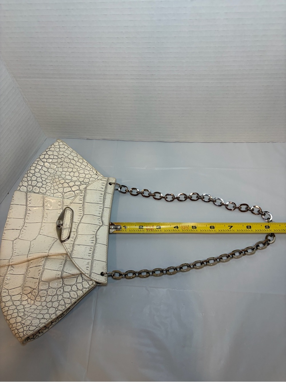 Furla Croc-Embossed Off White Shoulder Bag with Chain Strap - Picture 5 of 8